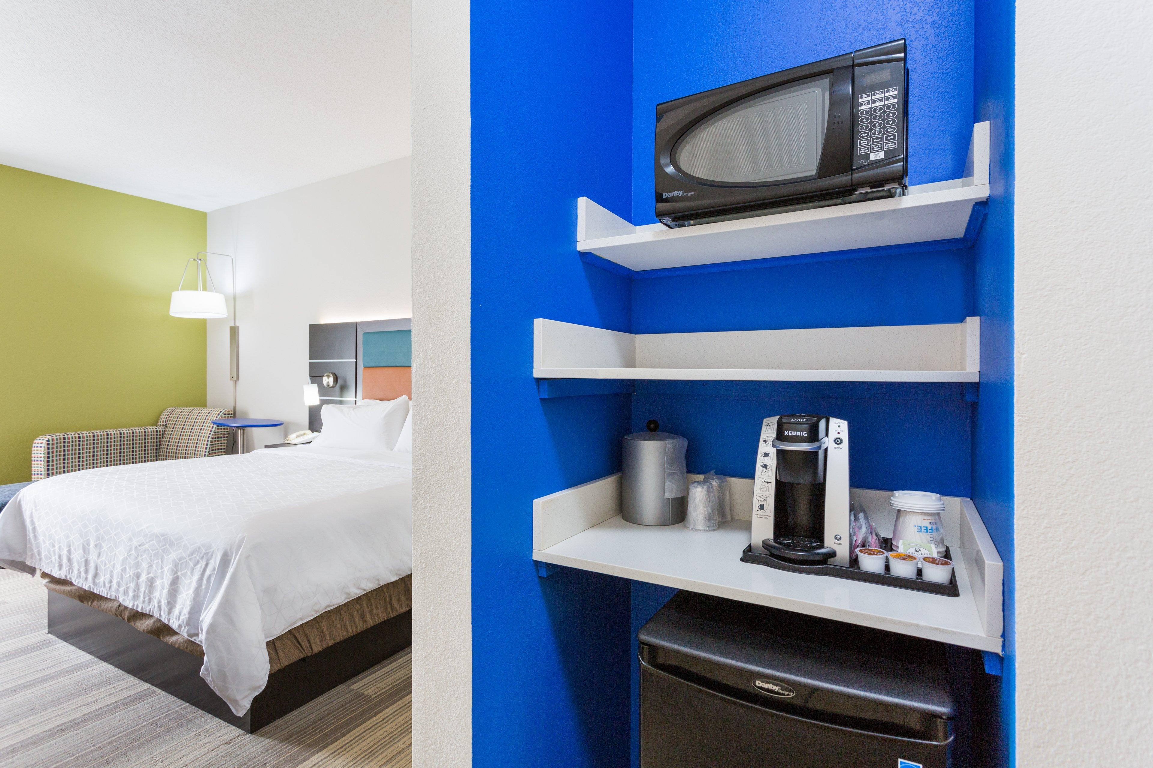 Holiday Inn Express - Plymouth By Ihg Exterior foto